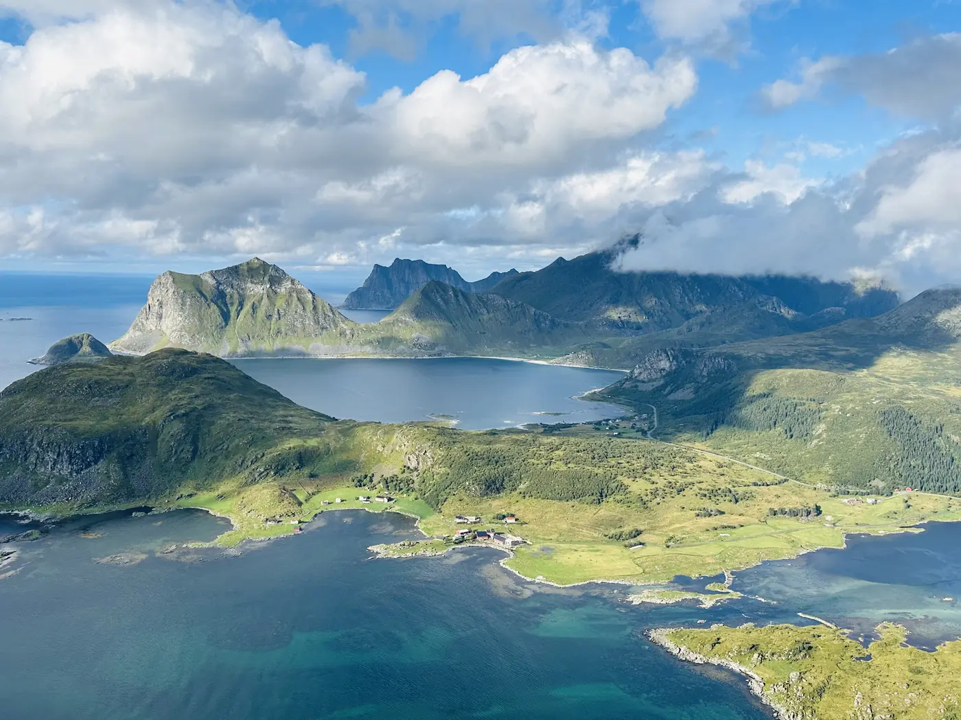 The view from Offers&oslash;ykammen over Lofoten